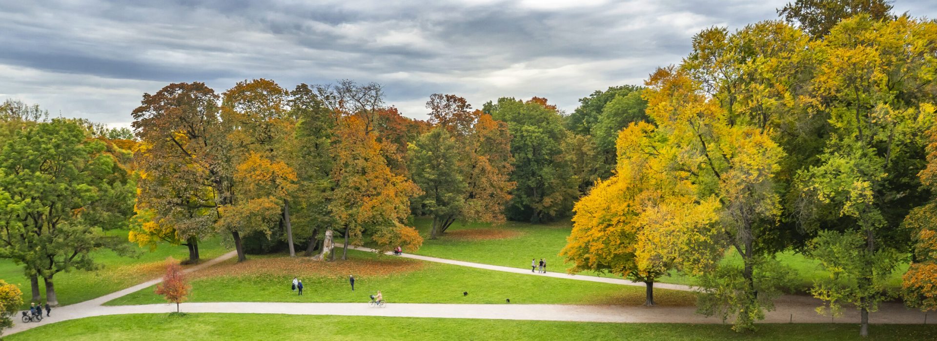 Englischer Garten Public Park, Munich, Bavaria, Germany, Europe